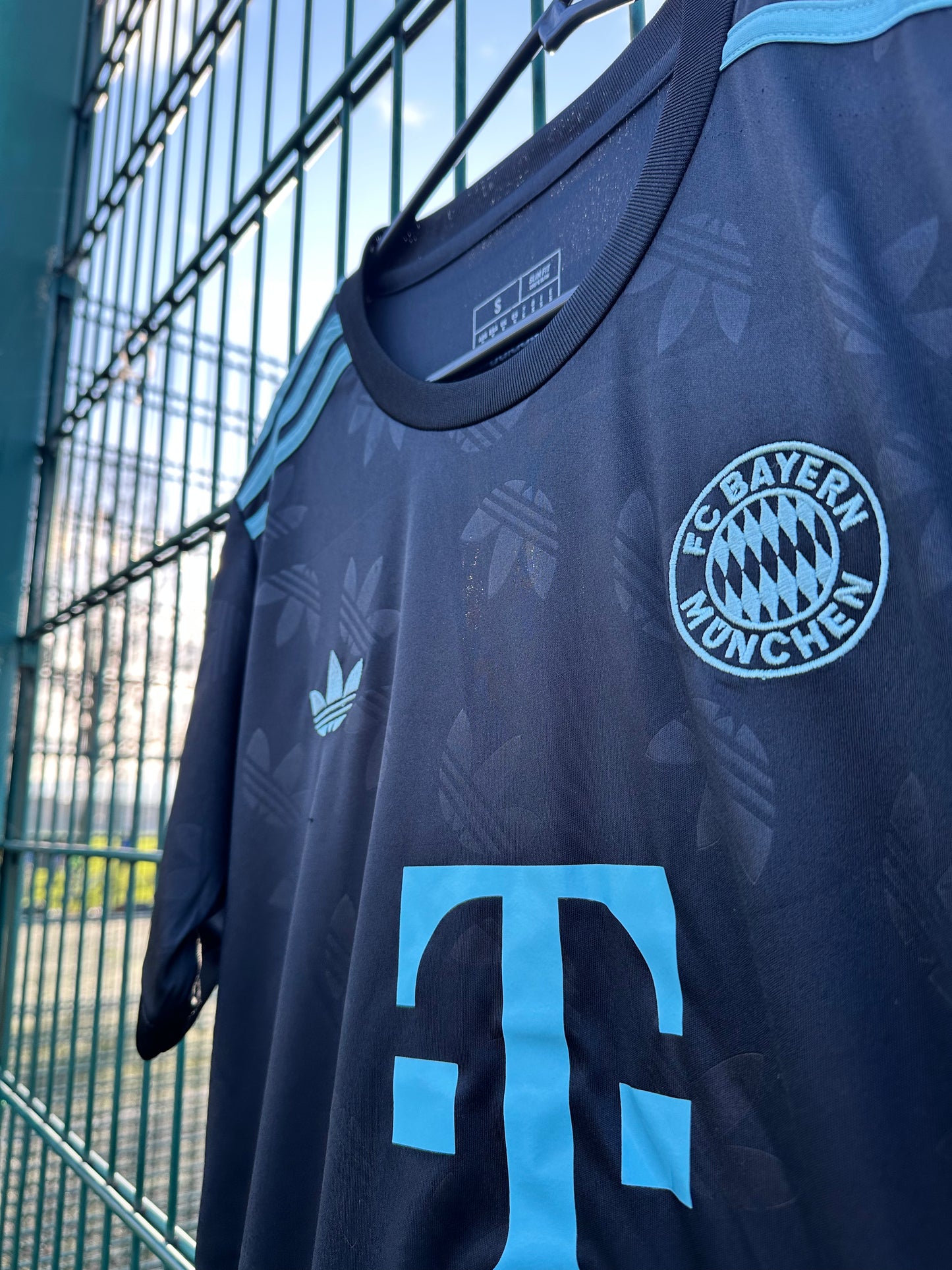 Bayern Munich Black & Blue Originals Edition